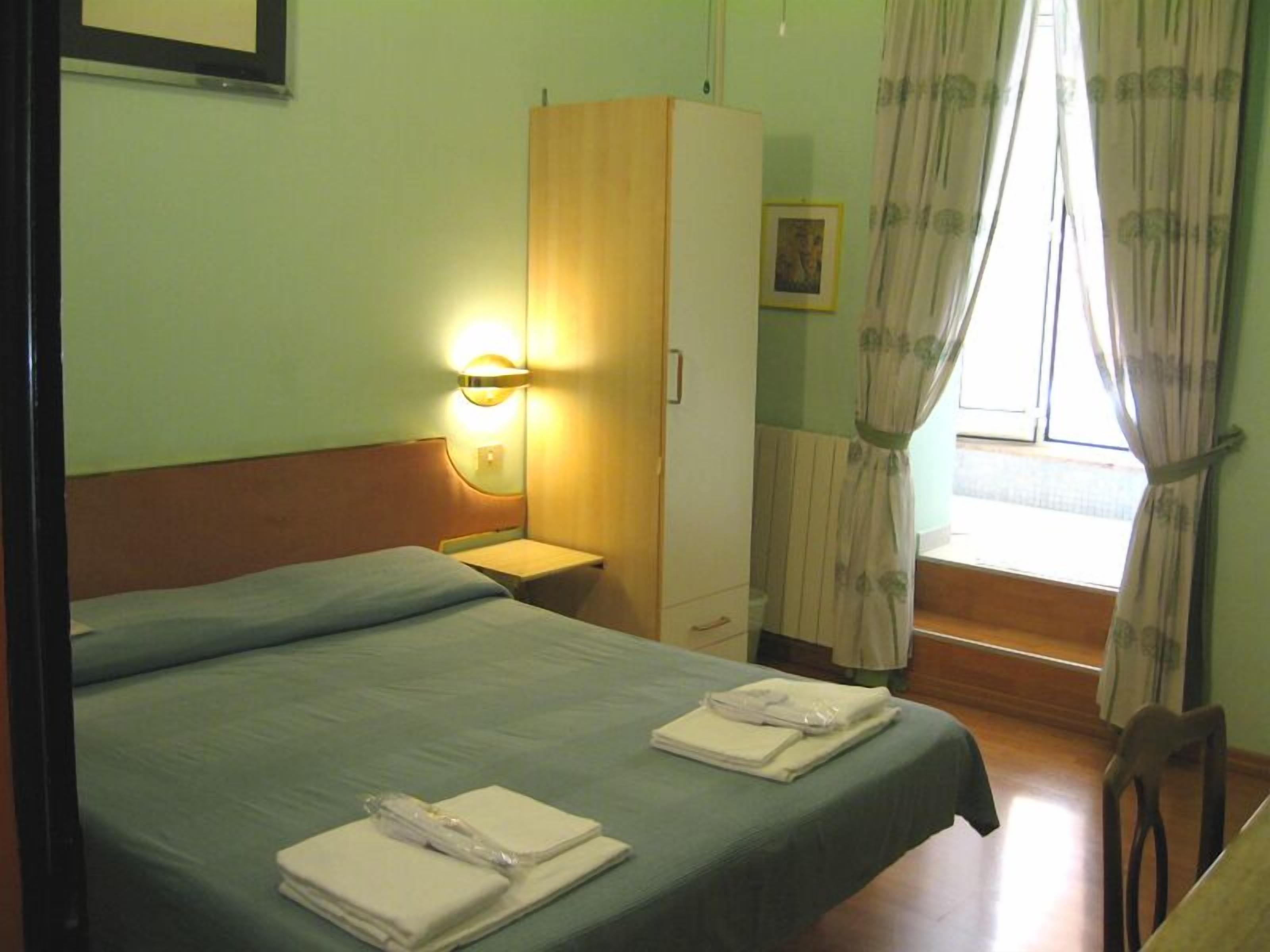 A Roma San Pietro Best Bed — Photos 1